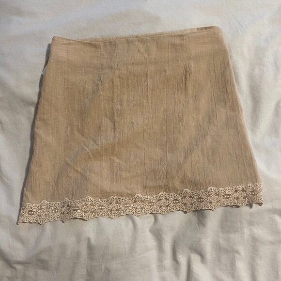 NWT Zara Tan Brown Lace Wrap MIni Skirt Coverup Size Medium - Picture 1 of 5